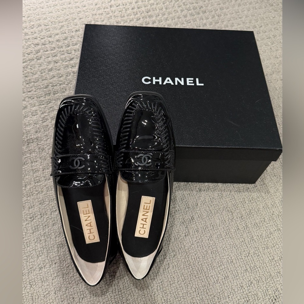 Authentic CHANEL Black Patent Leather CC Loafers